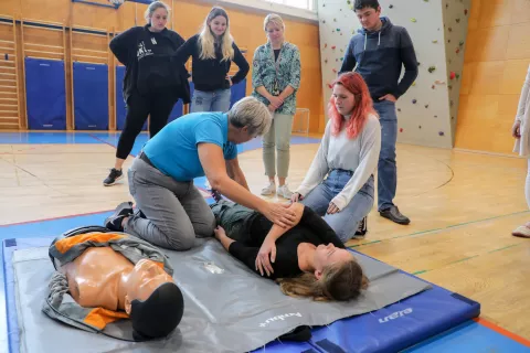 BC Naklo prikaz oživljanja oživljanje rotary tržič / Foto: Tina Dokl