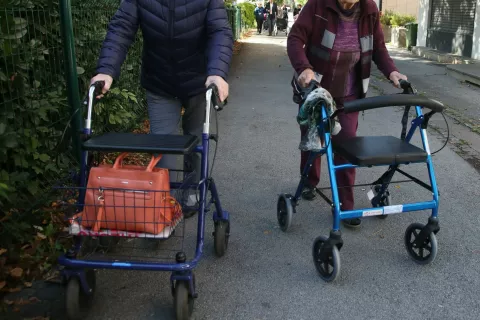 starejši občani / Foto: Gorazd Kavčič