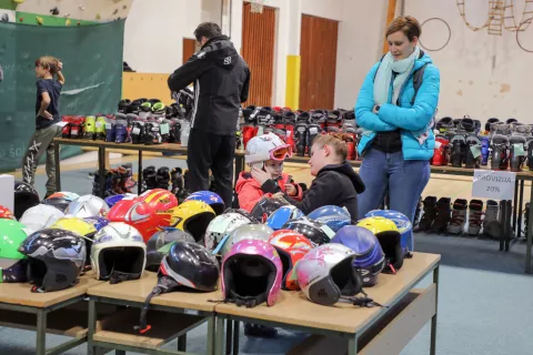 smučarski sejem Železniki / Foto: Tina Dokl