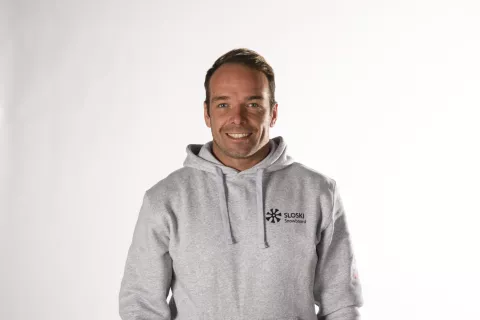 Jure Hafner se v novi vlogi dobro počuti. / Foto: Sloski