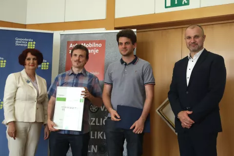 podelitev priznanj inovacijam v gorenjski regiji za leto 2021 prostori Zavarovalnice Triglav, enota Kranj / Foto: Gorazd Kavčič