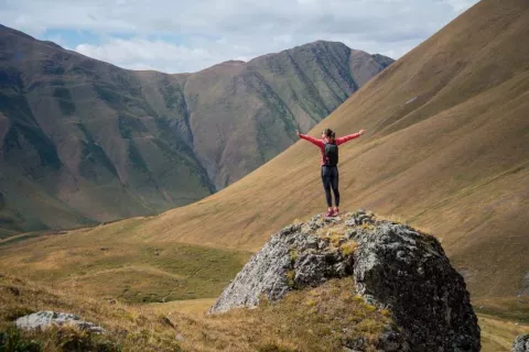 Čudoviti razgledi med pohajkovanjem po dolini Juta. / Foto: Neža Markelj