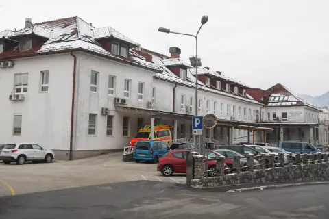V Zdravstvenem domu &Scaron;kofja Loka so leto začeli optimistično. / Foto: Gorazd Kavčič