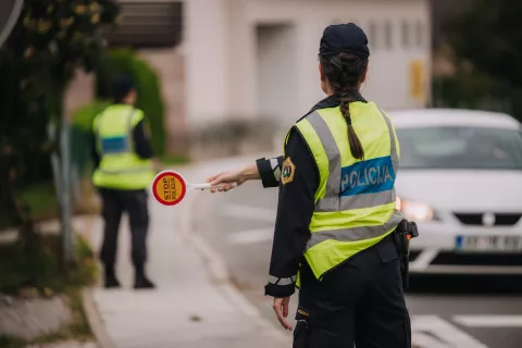 Policija prometna kontrola nadzor / Foto: Primož Pičulin
