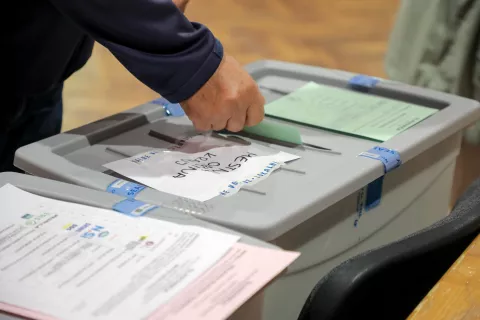 V Kranju in Škofji Loki bo jutri mogoče predčasno glasovati za svetnike enajstih krajevnih skupnosti. Slika je simbolična. / Foto: Tina Dokl