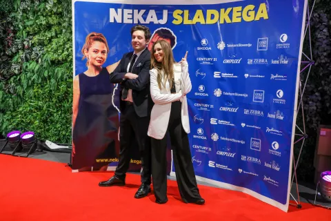 predpremiera film Nekaj Sladkega scenarij režija Tin Vodopivec in scenarist glasba Urška Majdič / Foto: Tina Dokl