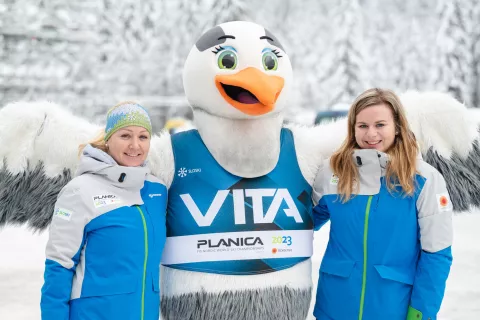 Ana in Kaja z Vito / Foto: Nik Bertoncelj