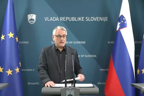 Načrt je predstavil minister Matjaž Han. / Foto: Zajem Zaslona