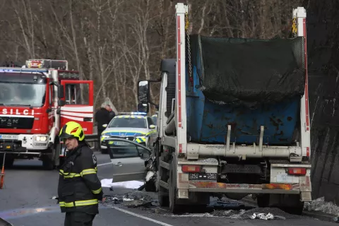prometna nesreča smrt cesta Trebija Fužine občina Žiri / Foto: Gorazd Kavčič