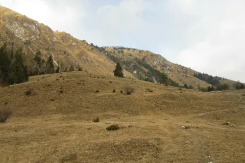 Pogled nazaj proti grebenu pri sestopu / Foto: Jelena Justin