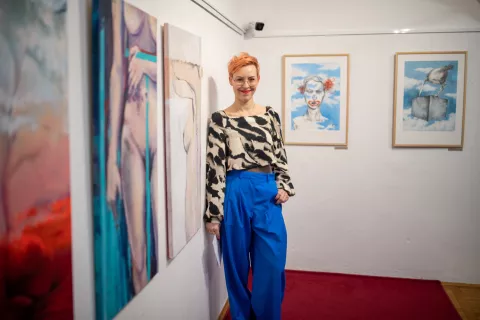 Odprtje razstave Tinke Mesec Tomazin : Pod kožo vse pleše<br> / Foto: Primož Pičulin