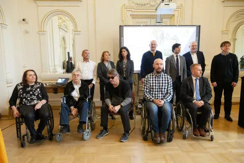 Sodelujoči ob predstavitvi projekta v Narodni galeriji v Ljubljani / Foto: Ale&scaron; Senožetnik