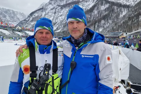 Uro&scaron; Ponikvar (desno) z Gorenjcem Gregorjem Malijem, ki je na prvenstvu vodja prog / Foto: Gorazd Kavčič