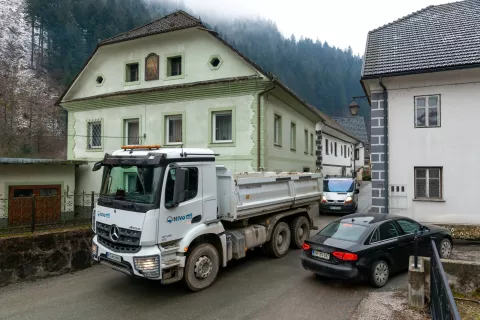 promet Železniki obvoznica / Foto: Simon Benedičič