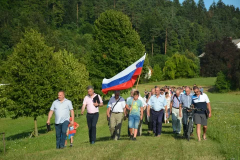 Pohod po Aleji Slovenija