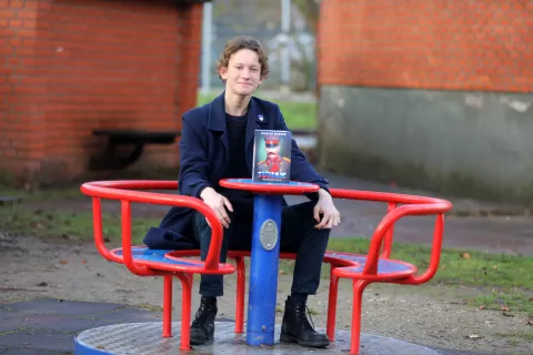 Zmagovalni roman napisal najstnik iz Medvod