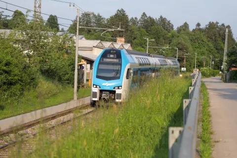 predstavitev drugi tir želežni&scaron;ka proga in vlak vas Reteče občina &Scaron;kofja loka / Foto: Tina Dokl