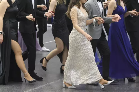 Cena maturantskega glamurja