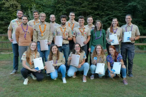 &Scaron;tirideset let medvo&scaron;kih tabornikov