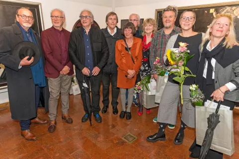 Člani strokovne žirije festivala in na podelitvi prisotni prejemniki nagrad in priznanj 13. Mednarodnega festivala likovnih umetnosti Kranj &ndash; ZDSLU / Foto: Primož Pičulin