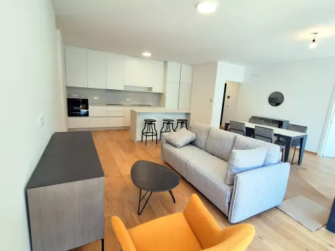 Devana Park II / Foto: Stoja Trade