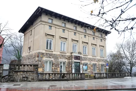 Turistična zveza prodala svoj del vile