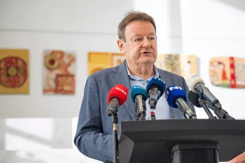 Novinarska konferenca Sindikata zdravnikov in zobozdravnikov Slovenije Fides po enem letu od napovedi zdravni&scaron;ke stavke. Na sliki predsednik Fidesa Damjan Polh. / Foto: Bostjan Podlogar/sta