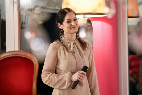 pogovorni večer Ivka Sodnik s Katja Križnar zborovodkinja / Foto: Tina Dokl