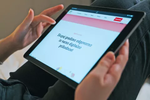 Nova spletna izobraževalna platforma Spletne brihte 2.0 / Foto: Arhiv A1 Slovenija