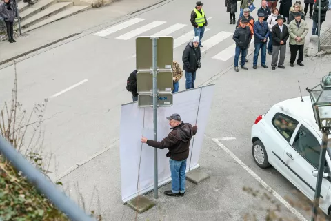 odkritje spomenika Franc Pirc misijonar sadjar Kamnik / Foto: Tina Dokl