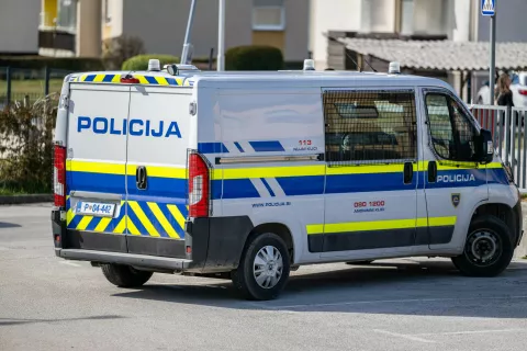 Požar Lesce TUŠ skladišče / Foto: Nik Bertoncelj