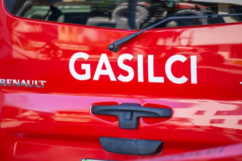 Simbolična fotografija gasilci PGD Radovljica / Foto: Nik Bertoncelj