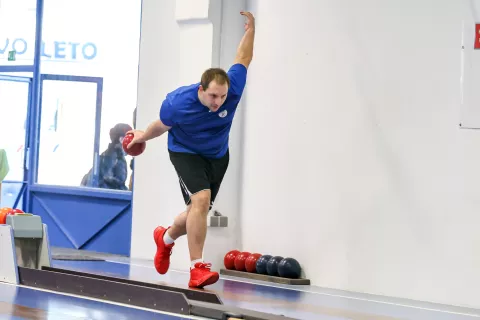 kegljanje liga prvakov Slovenija Avstrija KK Triglav Kranj na fotografiji Franci Velišce / Foto: Tina Dokl