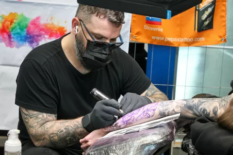 tattoo konvencija Medvode / Foto: Tina Dokl