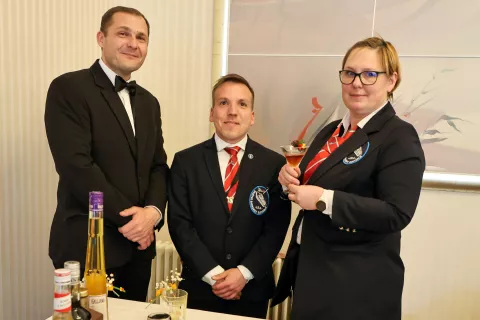 46 pokal Bled mednarodno tekmovanje barmanov v spomin na Avgusta Trampuša barmani na fotografiji Jan Remec, Jožef Fartek, Tanja Dobnikar / Foto: Tina Dokl