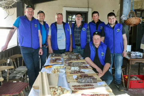 salamijada v gostilni Pr Vidmu v Poljanah / Foto: Tina Dokl