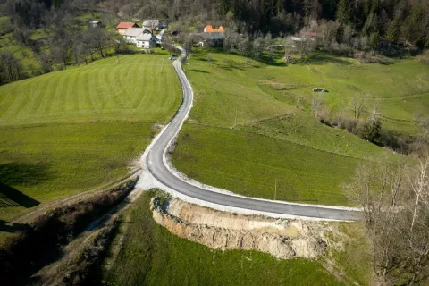 Uredili so 1250 metrov ceste. / Foto: Mih Lindič/Občina Kamnik