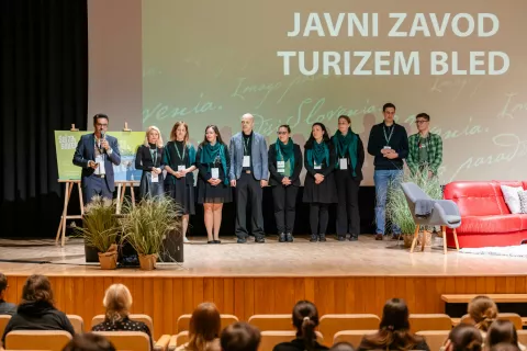 Dogodek je bil priložnost za povezovanje, izmenjavo izkušenj in sklepanje novih sodelovanj – s pogledom, uperjenim v prihodnost. / Foto: Nik Bertoncelj