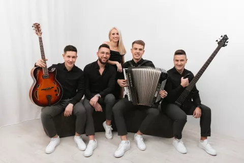 Ansambel Šus / Foto: Arhiv Zasedbe (metka Komatar)