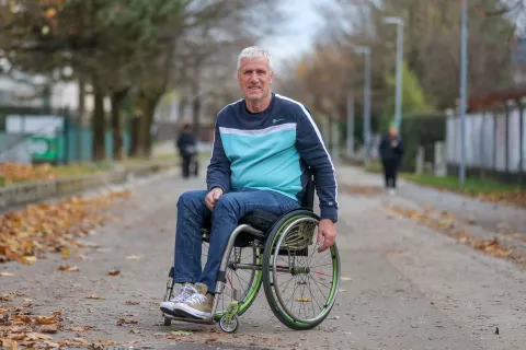 Peter Robnik predsednik dru&scaron;tvo paraplegikov Kranj / Foto: Tina Dokl
