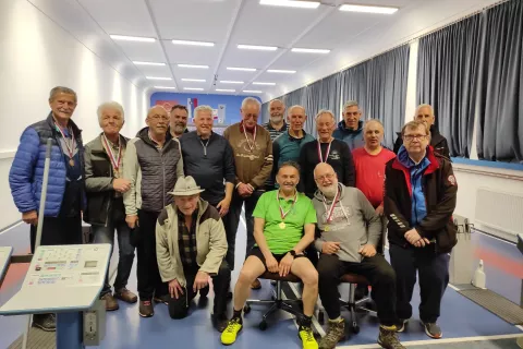 Udeleženci turnirjev v kegljanju in namiznem tenisu / Foto: Arhiv Dogodka