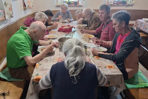 Gospodinjska skupnost za starejše v Davči / Foto: Peter Prezelj
