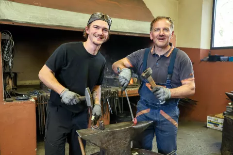 Sin in oče, Jaka in Janez Globočnik / Foto: Tina Dokl