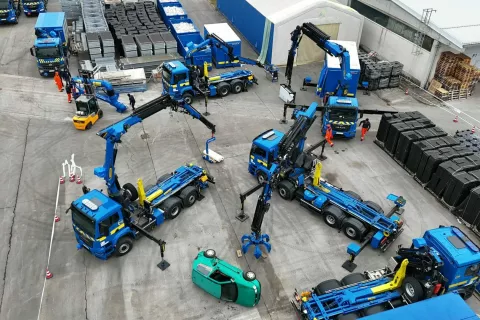 Najmodernejša oprema za posredovanje ob nesrečah tudi Mestni občini Kranj / Foto: Arhiv Mok