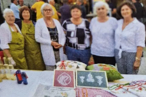 Predstavitev na prireditvi »Spoznajmo Slovenijo« v Stari Fužini v Bohinju. / Foto: Arhiv Avtorice