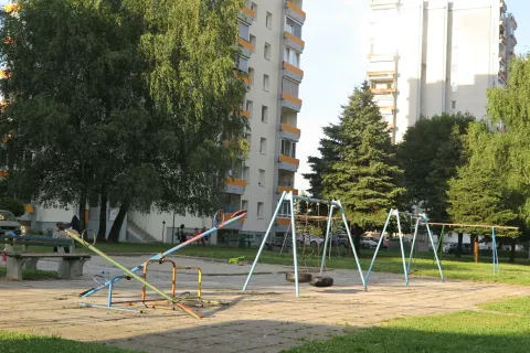 Med predlogi krajanov je tudi obnova otroškega igrišča v Podlubniku. / Foto: Vilma Stanovnik
