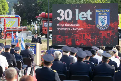 Gasilska zveza Medvode letos praznuje 30 let delovanja. V sklopu praznovanja bo danes potekala gasilska vaja. / Foto: Peter Košenina