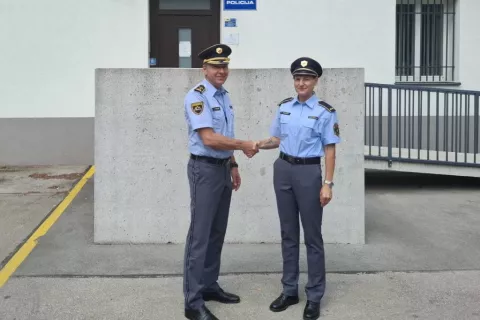 Vodenje Policijske postaje Kamnik je prevzela nova načelnica Tatjana Borišek, ki je na tem položaju nasledila dosedanjega načelnika Vida Lačna. / Foto: arhiv policije