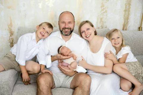 Družina Sluga se je sredi junija razveselila rojstva Pauline. / Foto: Katarina Brown, osebni arhiv