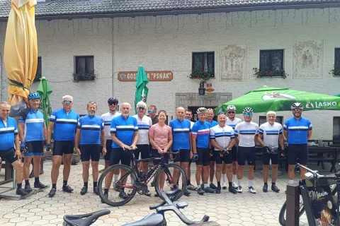 Glasovi kolesarji na sobotnem izletu v dolino Radovne / Foto: Vinko Mohorič